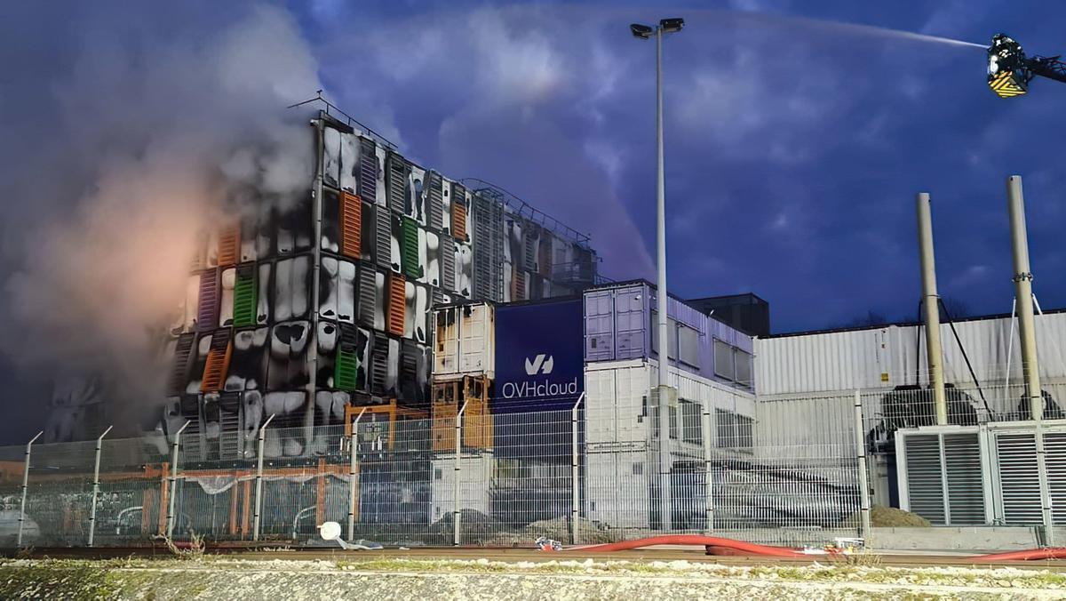 Пожар в дата центре OHV