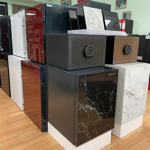 Сейфы Diplomat iStella