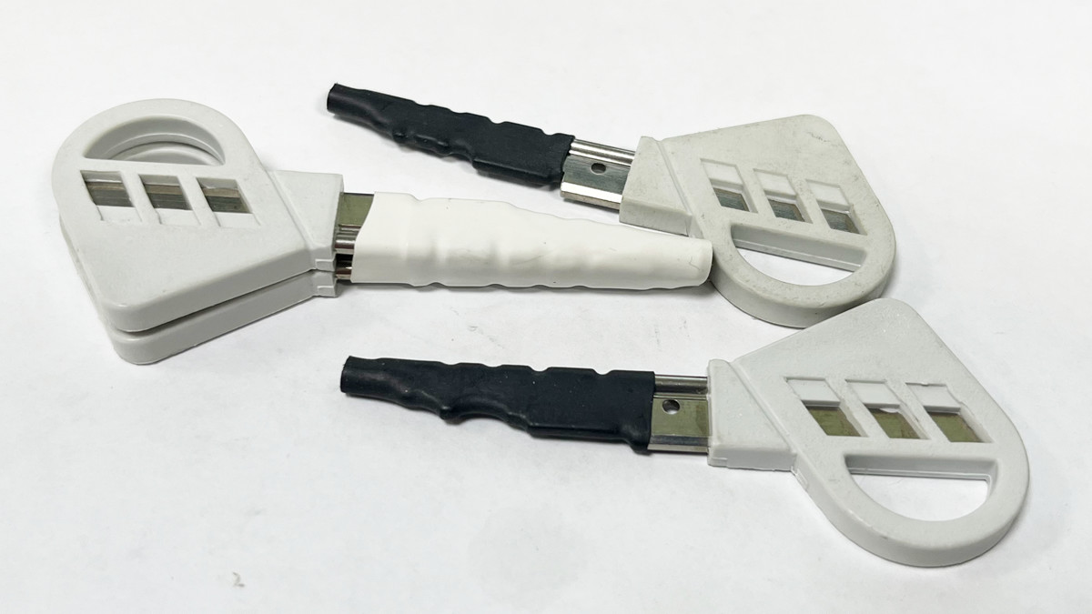 Комплекты запечатанных клиентских ключей для депозитных ячеек Комплекты запечатанных клиентских ключей для депозитных ячеек