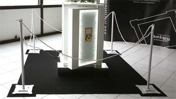 "Папский" сейф zero3zero "Папский" сейф zero3zero