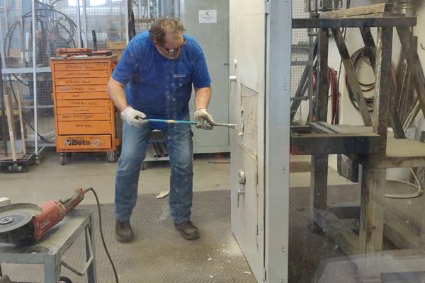 Испытание сейфа KASO