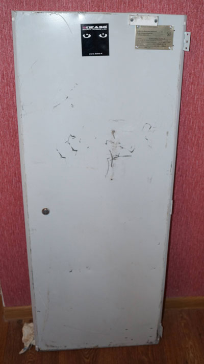 Задняя дверь KASO E5