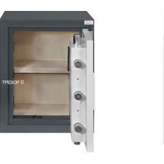 Bordogna Akra AV 36SE, Вариант исполнения: С интерьером, фото ТРЕЗОР