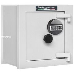 Bordogna Andromeda 20E, фото ТРЕЗОР